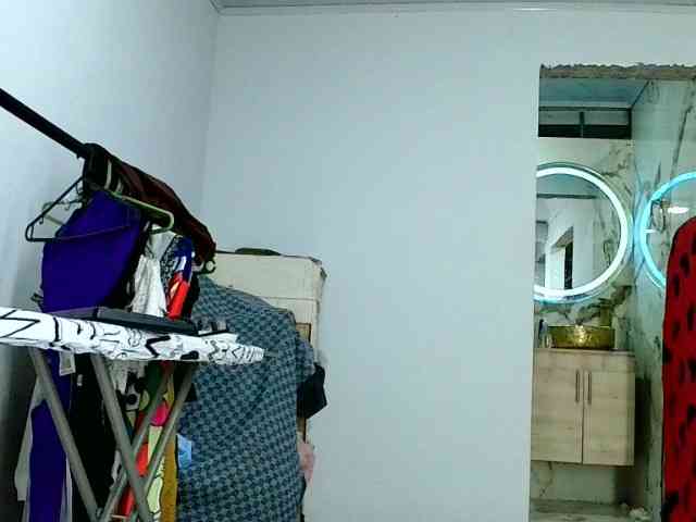 aisha5 webcam