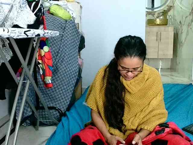 aisha5 webcam