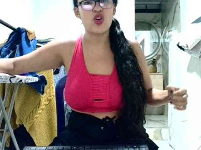 aisha5 webcam