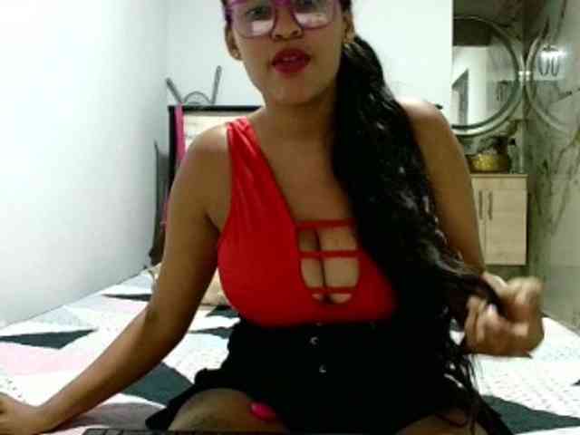 aisha5 webcam