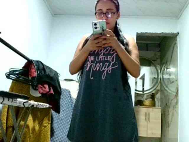 aisha5 webcam