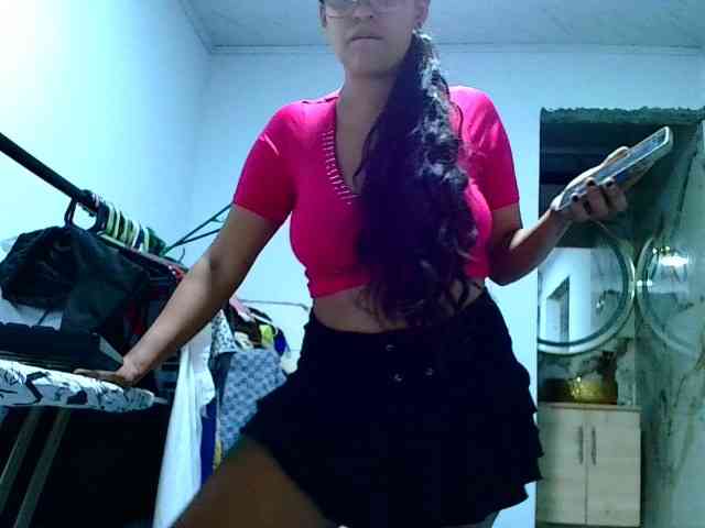 aisha5 webcam
