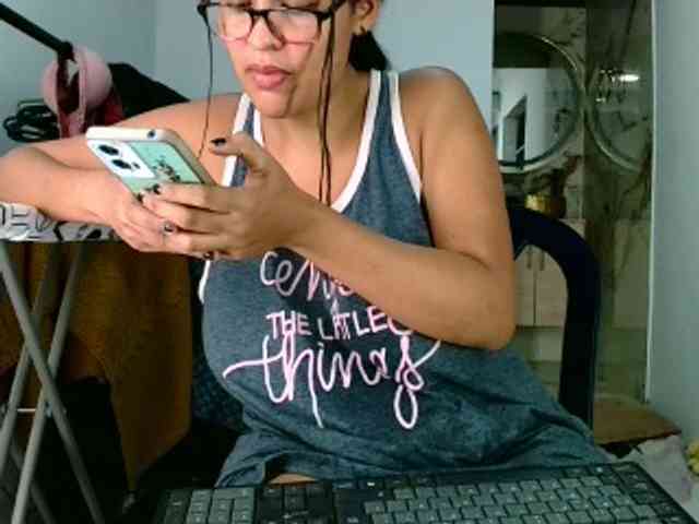 aisha5 webcam