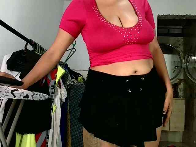 aisha5 webcam