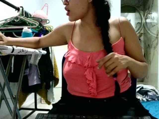 aisha5 webcam