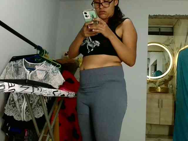 aisha5 webcam