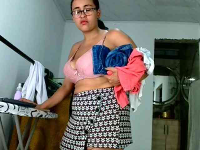 aisha5 webcam