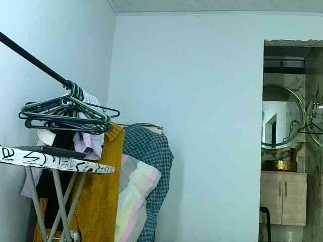 aisha5 webcam