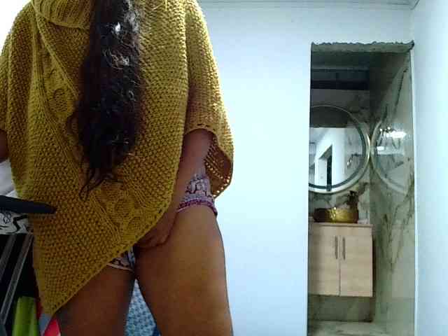 aisha5 webcam