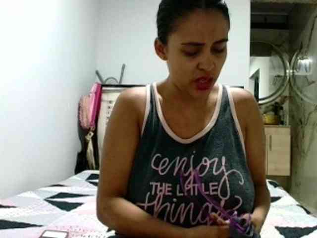 aisha5 webcam