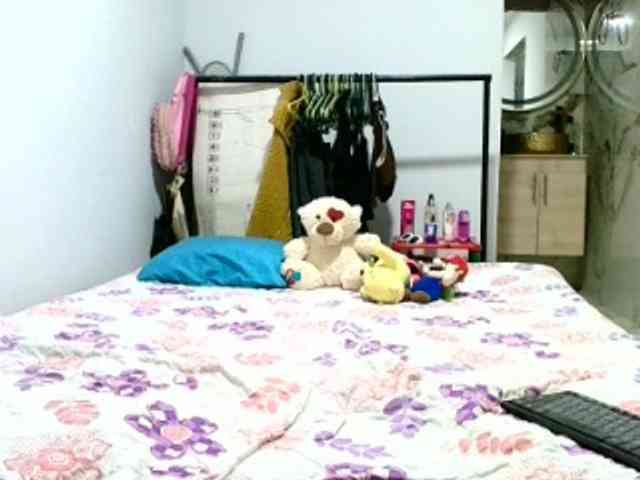aisha5 webcam