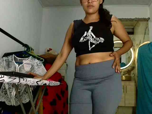 aisha5 webcam