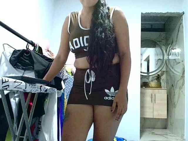 aisha5 webcam