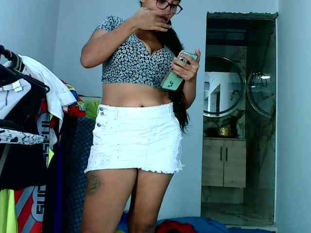 aisha5 webcam