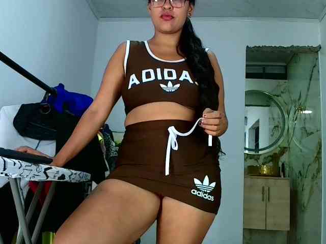 aisha5 webcam