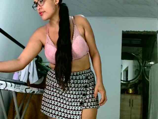 aisha5 webcam