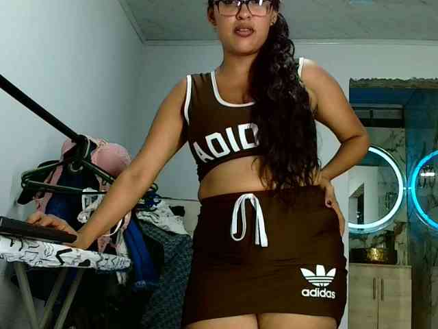 aisha5 webcam