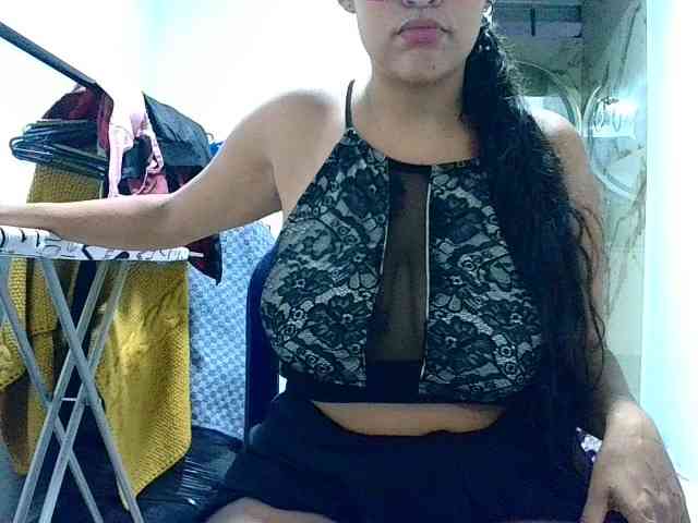 aisha5 webcam