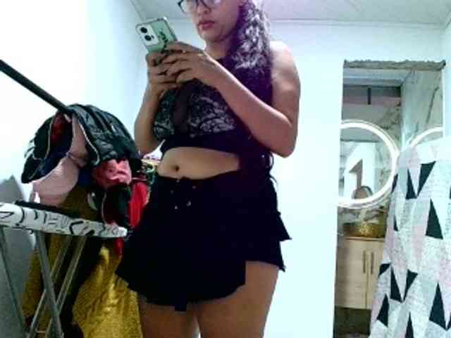 aisha5 webcam
