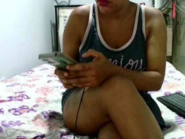 aisha5's live room