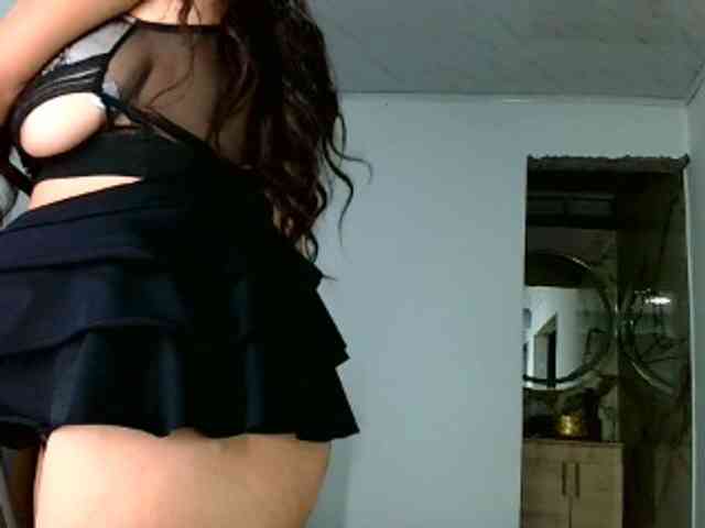 Modelo: aisha5