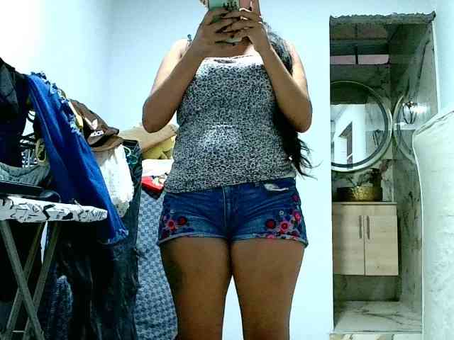 aisha5 webcam