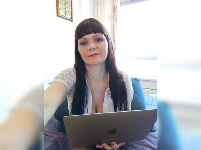 Model555 live cam on BongaCams