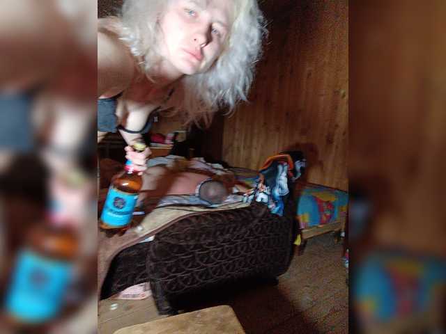 Chipitoli666 live cam on BongaCams