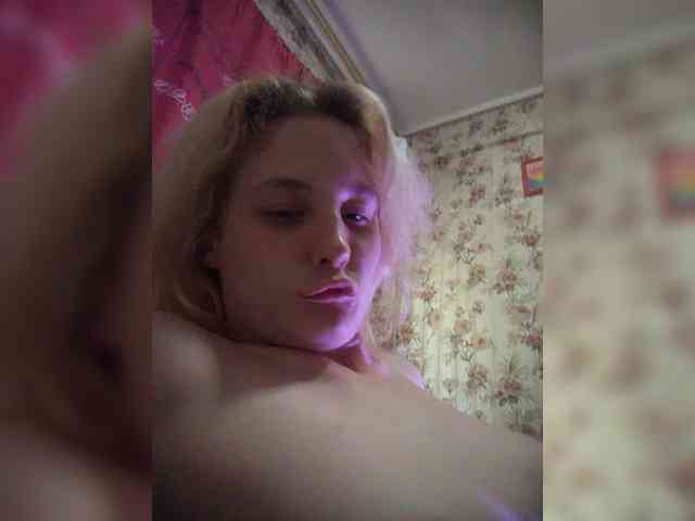 Chipitoli666 webcam