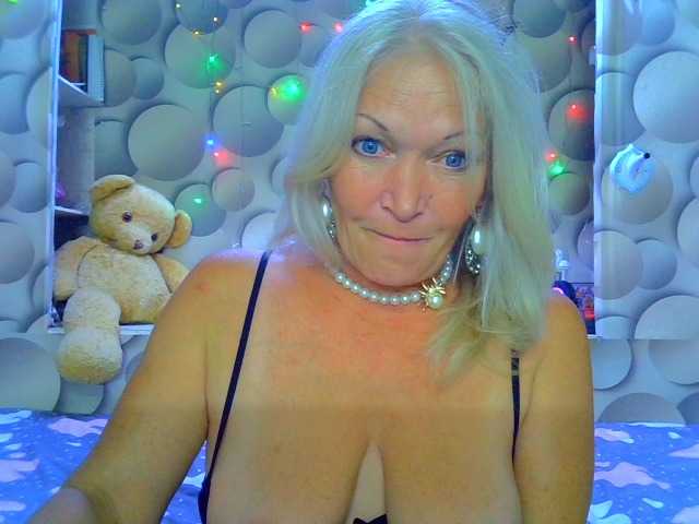 lizsage cam belle