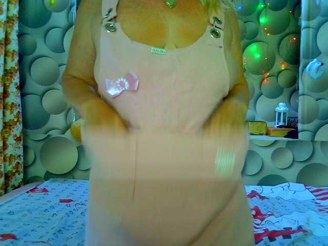 LizSage, 50 y/o - Live Cam on BongaCams