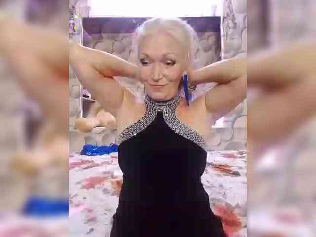 LizSage Live Webcam on BongaCams