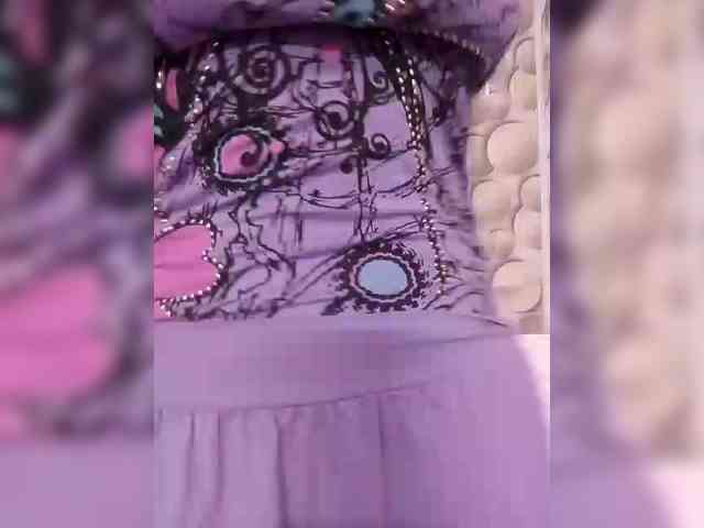 LizSage webcam