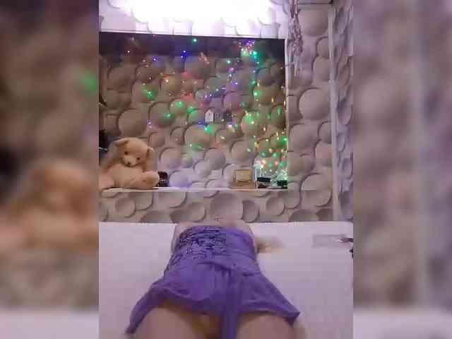 LizSage webcam