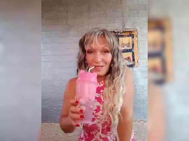 LizSage webcam