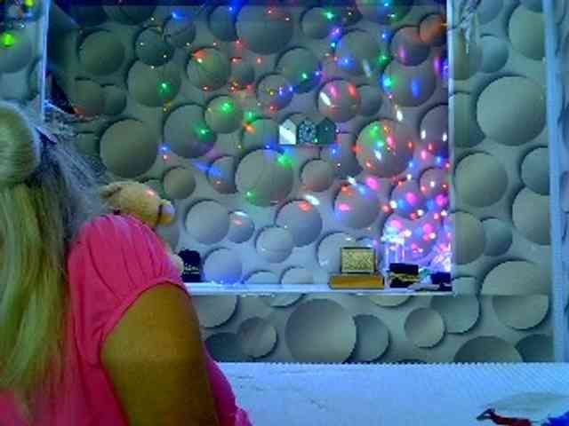 LizSage webcam