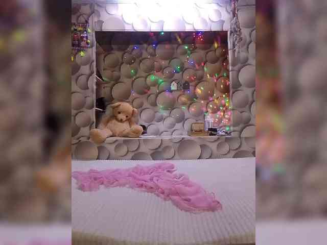 LizSage webcam