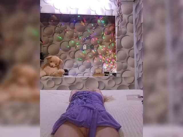 LizSage webcam