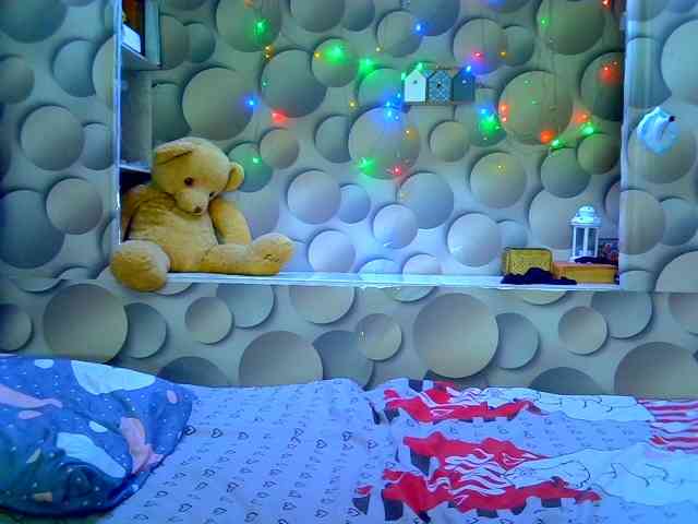 LizSage webcam