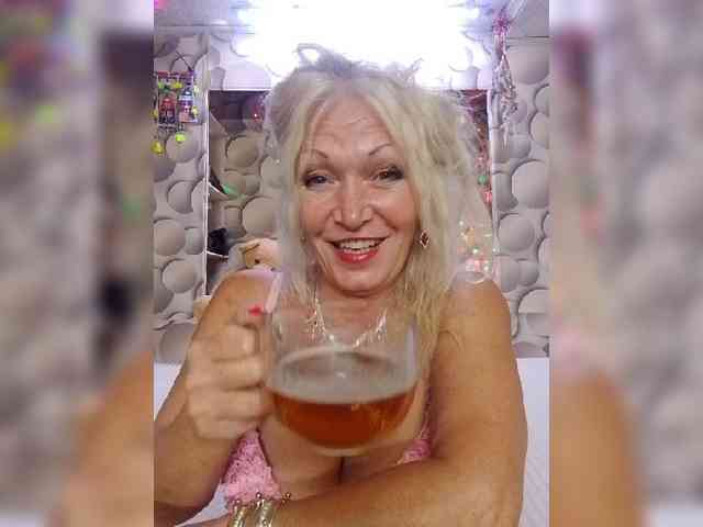 LizSage webcam