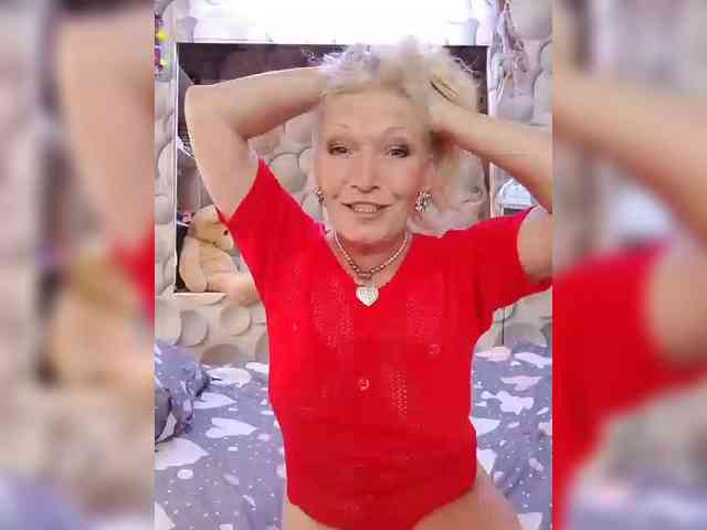 LizSage webcam