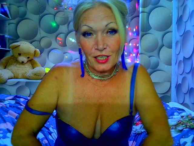 LizSage webcam