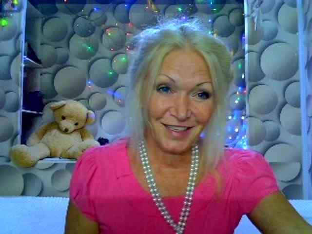 LizSage webcam