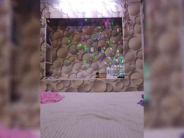 LizSage webcam