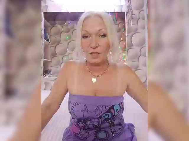LizSage webcam