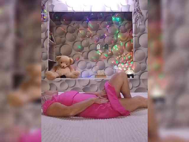 LizSage live female cam on bongacams