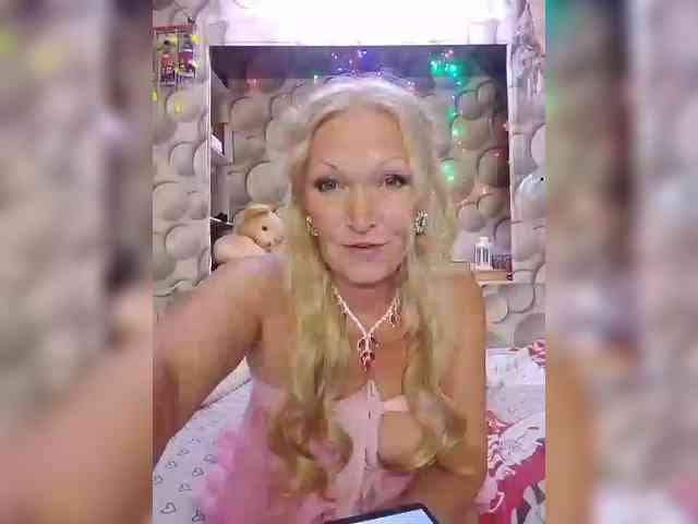 LizSage webcam