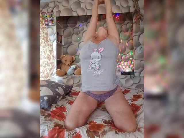 LizSage webcam