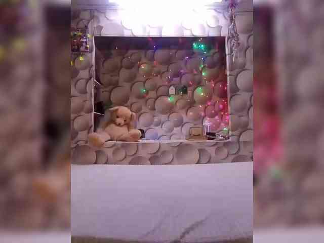 LizSage webcam
