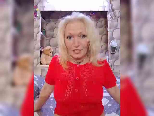 LizSage webcam